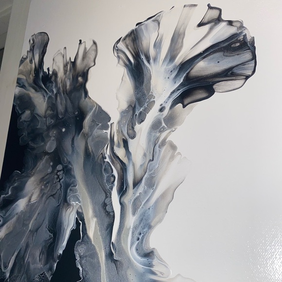 ❌SOLD❌18x24 hand painted acrylic fluid pour art canvas painting black white - Picture 13 of 15